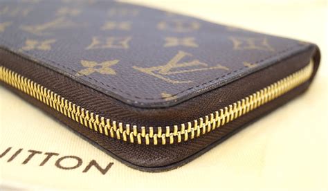 2nd hand louis vuitton wallet|louis vuitton wallet price list.